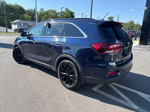 Used 2019 Kia Sorento S AWD/4WD image 4