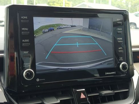 Used 2022 Toyota Corolla LE image 20