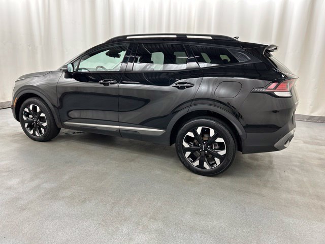 Used 2023 Kia Sportage X-Line w/ X-Line Premium Package AWD/4WD image 3