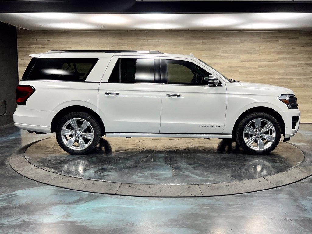 Used 2024 Ford Expedition Max Platinum AWD/4WD image 28