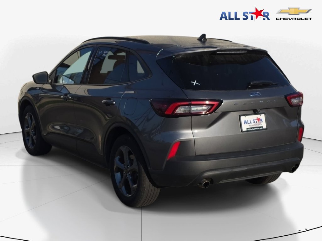 Used 2025 Ford Escape ST-Line FWD image 6