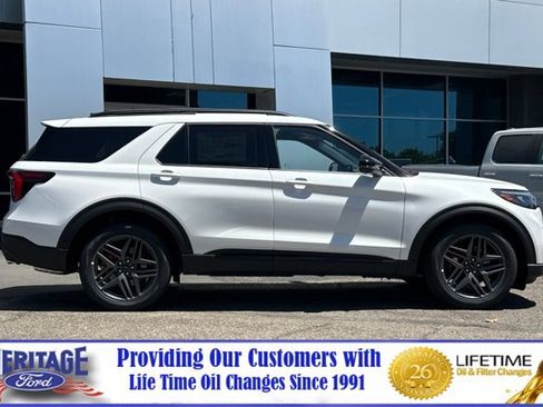 New 2026 Ford Explorer ST AWD/4WD image 3