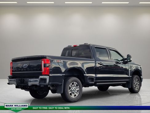 Used 2024 Ford F250 Lariat w/ Lariat Ultimate Package AWD/4WD image 4
