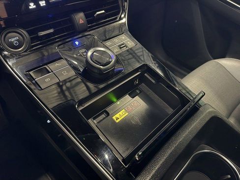 Used 2023 Subaru Solterra AWD image 12