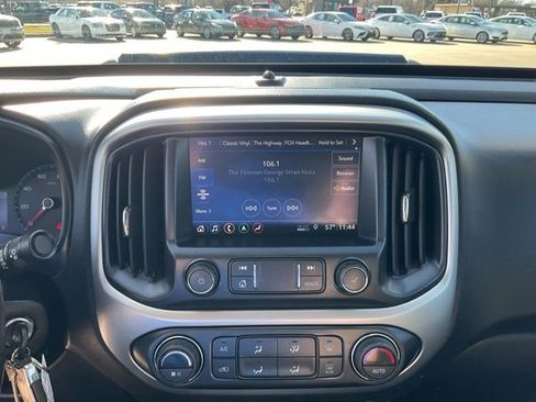 Used 2021 Chevrolet Colorado ZR2 w/ Colorado ZR2 Bison Edition image 12