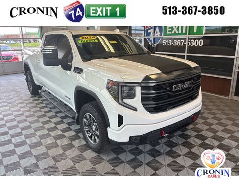 Used 2024 GMC Sierra 1500 AT4 w/ Technology Package AWD/4WD image 1