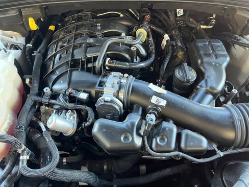 Used 2021 Jeep Grand Cherokee L Laredo w/ Luxury Tech Group I image 29