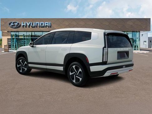 New 2026 Hyundai Ioniq 9 S w/ Tow & Go Package image 8