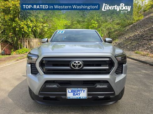 Used 2026 Toyota Tacoma SR5 AWD/4WD image 2