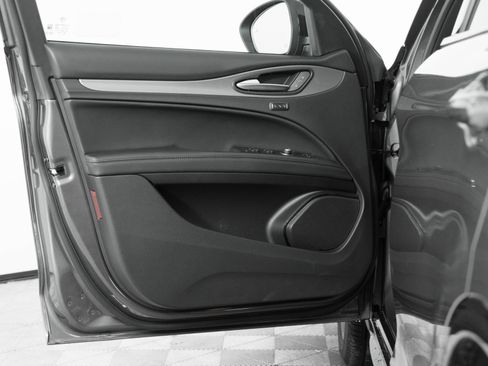 New 2025 Alfa Romeo Stelvio Sprint w/ Veloce Package image 22