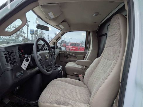 New 2024 Chevrolet Express 3500 w/ Power Convenience Package image 13
