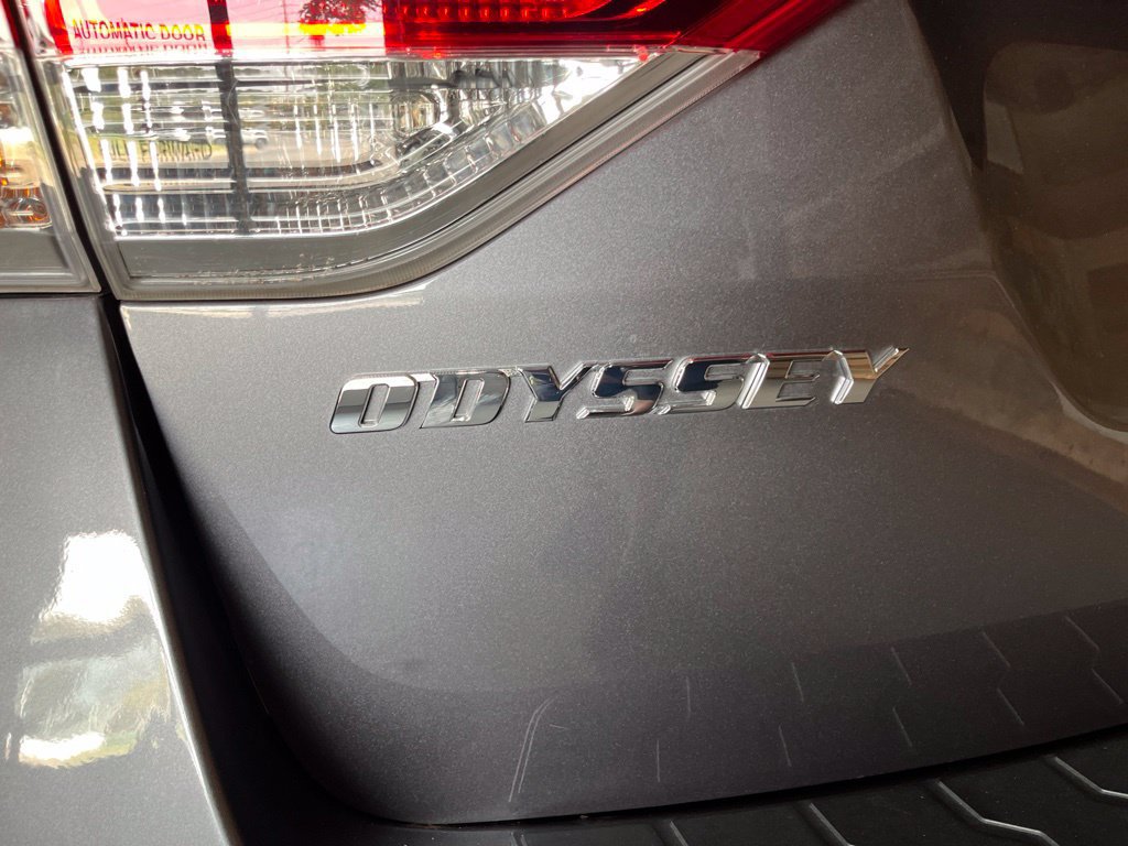 Used 2017 Honda Odyssey Touring image 52