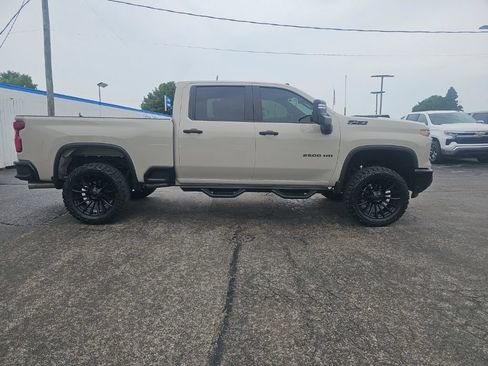 New 2026 Chevrolet Silverado 2500 Custom w/ Custom Value Package AWD/4WD image 7