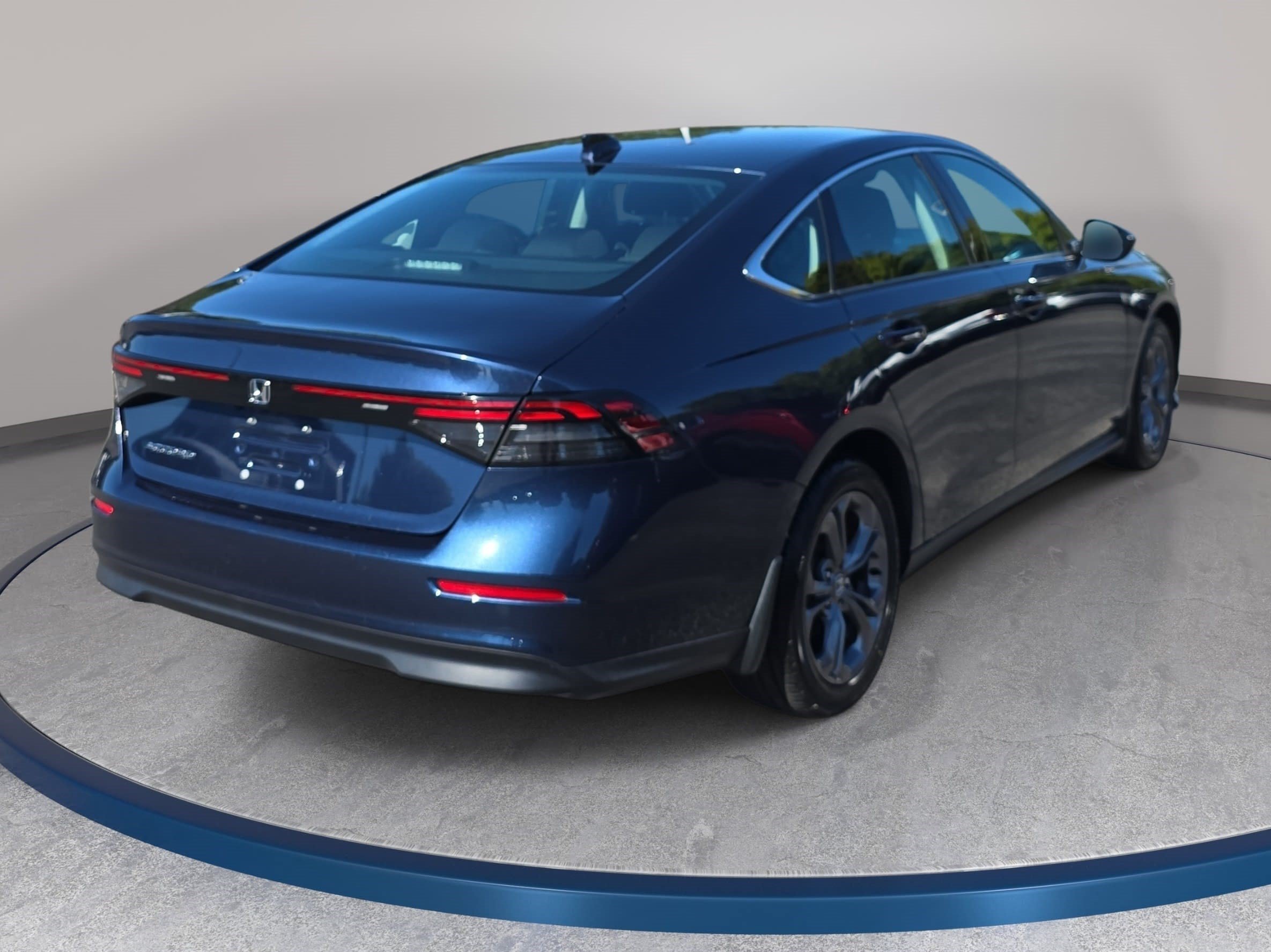 Certified 2024 Honda Accord EX image 5