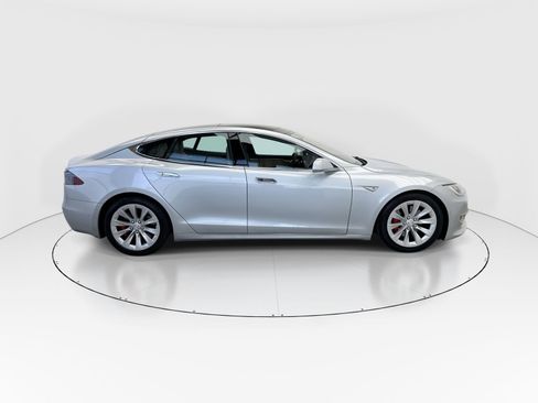 Used 2016 Tesla Model S P90D image 9