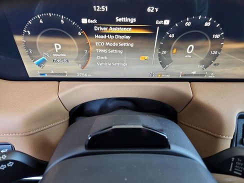 Certified 2025 Nissan Armada Platinum Reserve image 29