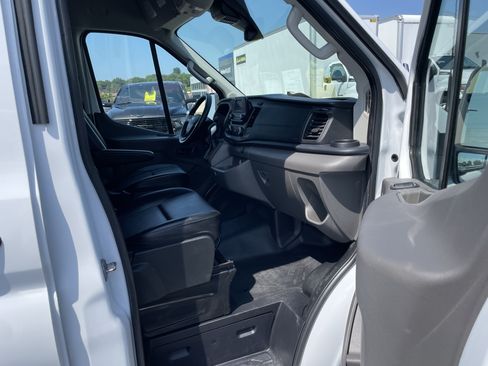 Used 2024 Ford Transit 250 148 High Roof Extended w/ Load Area Protection Package RWD image 9