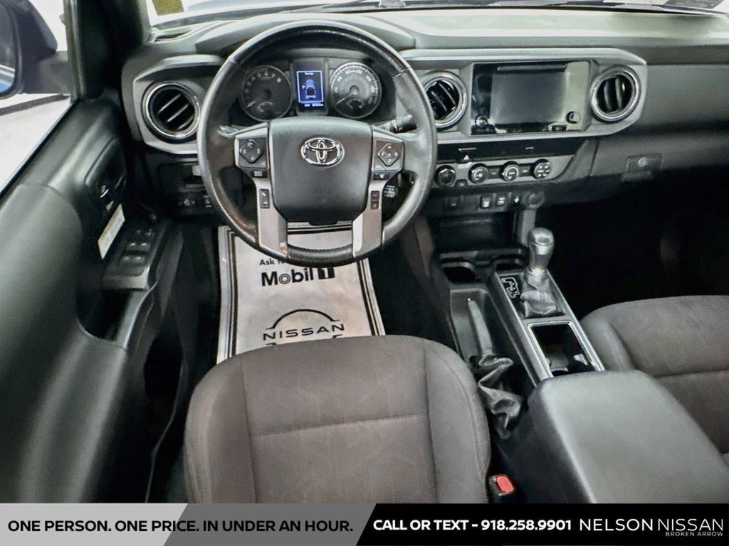 Used 2019 Toyota Tacoma TRD Off-Road AWD/4WD image 20