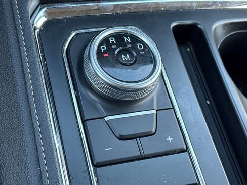 Used 2024 Ford Expedition XLT image 35