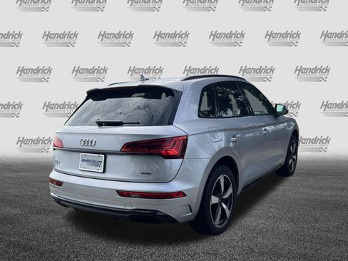 Used 2023 Audi Q5 2.0T Premium Plus w/ Premium Plus Package AWD/4WD image 10