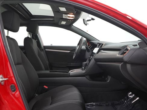 Used 2018 Honda Civic EX image 11