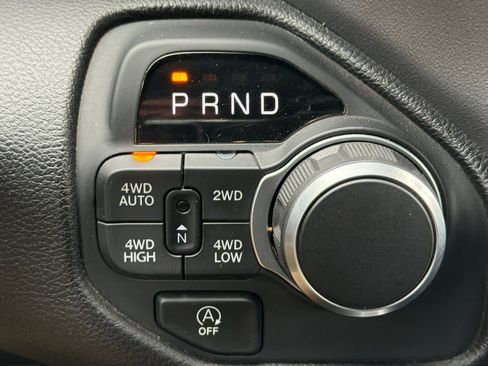 Used 2025 RAM 1500 Big Horn image 29