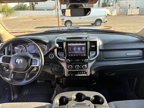 Used 2019 RAM 2500 Big Horn image 24