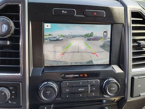 Used 2016 Ford F150 XLT w/ Equipment Group 302A Luxury AWD/4WD image 17