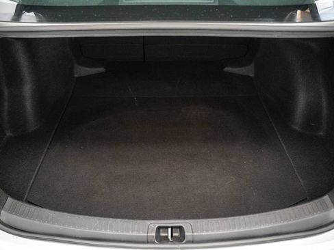 Used 2024 Toyota Corolla LE FWD image 17