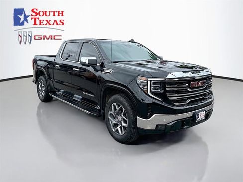 Used 2026 GMC Sierra 1500 SLT RWD image 1