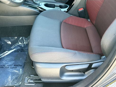 Used 2025 Toyota Corolla SE FWD image 16