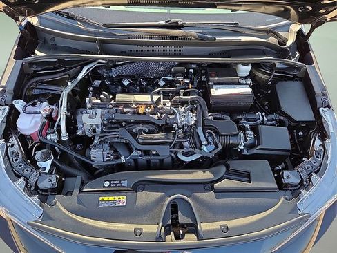 Used 2024 Toyota Corolla LE image 8