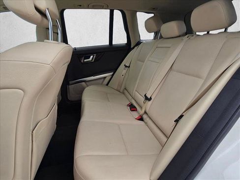 Used 2013 Mercedes-Benz GLK 350 2WD image 16