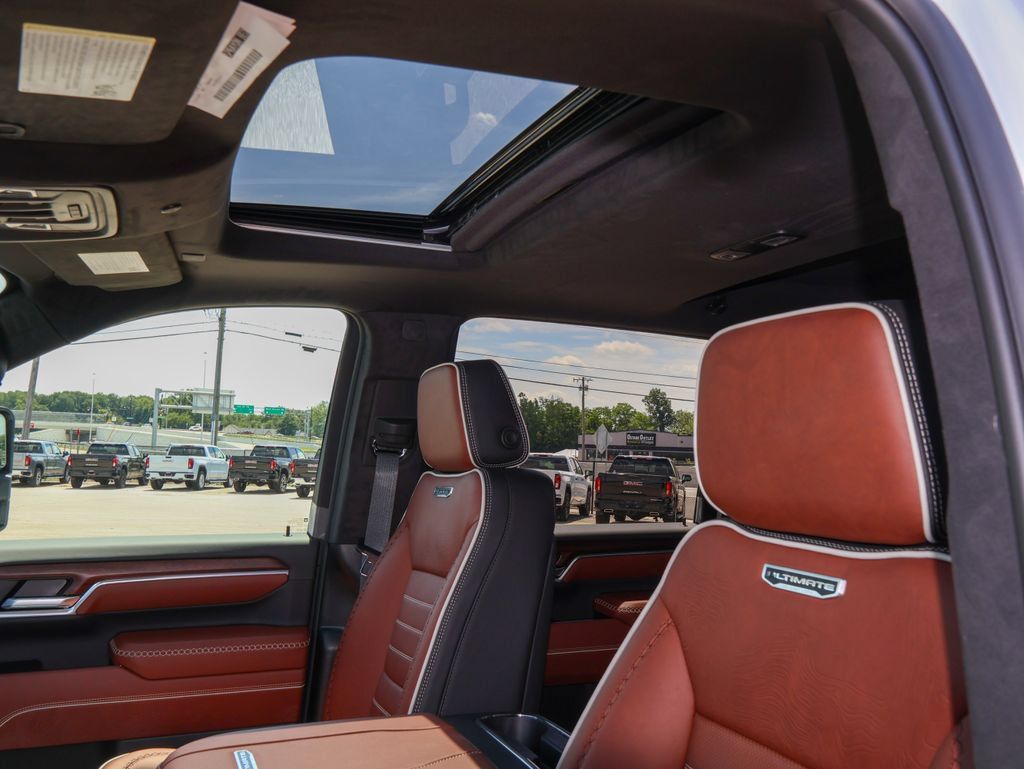 New 2026 GMC Sierra 3500 Denali Ultimate AWD/4WD image 9