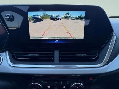 New 2026 Chevrolet Trax LT image 75