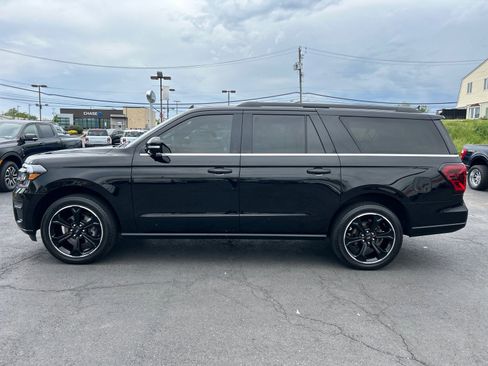 Certified 2022 Ford Expedition Max Limited AWD/4WD image 5