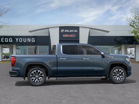 New 2026 GMC Sierra 1500 Denali w/ Denali Reserve Package AWD/4WD image 7