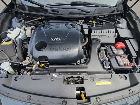 Used 2017 Nissan Maxima Platinum FWD image 29