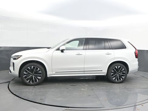 New 2026 Volvo XC90 B6 Ultra w/ Protection Package AWD/4WD image 2