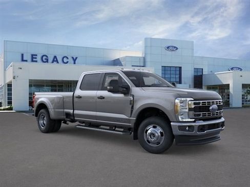 New 2026 Ford F350 XLT AWD/4WD image 7