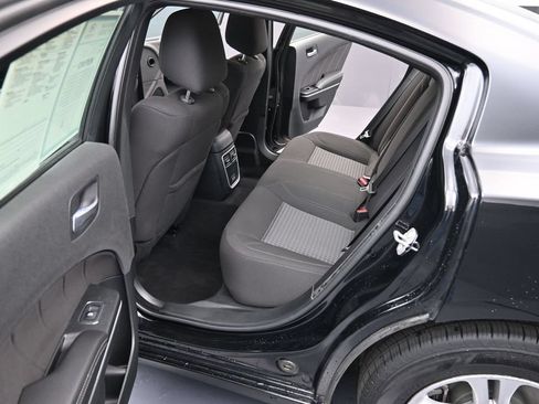 Used 2023 Dodge Charger SXT RWD image 13