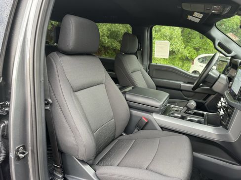 New 2025 Ford F150 XLT w/ Equipment Group 302A MID image 33