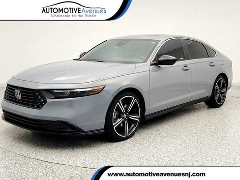 Used 2024 Honda Accord Sport image 1