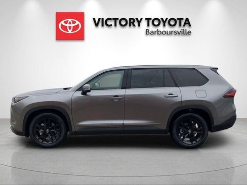 New 2026 Toyota Grand Highlander AWD image 2
