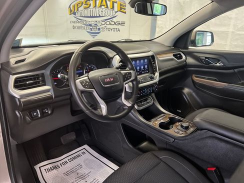 Used 2023 GMC Acadia SLE w/ Driver Convenience Package AWD/4WD image 19