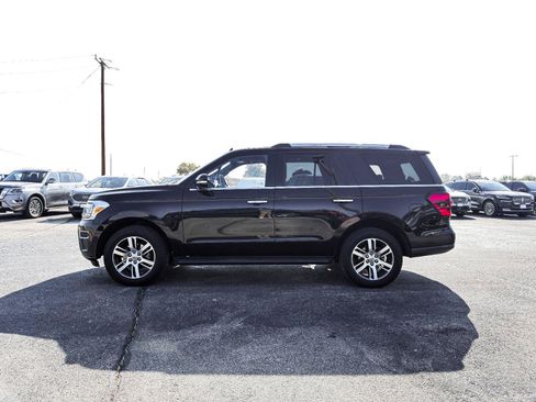 Used 2024 Ford Expedition Limited AWD/4WD image 13