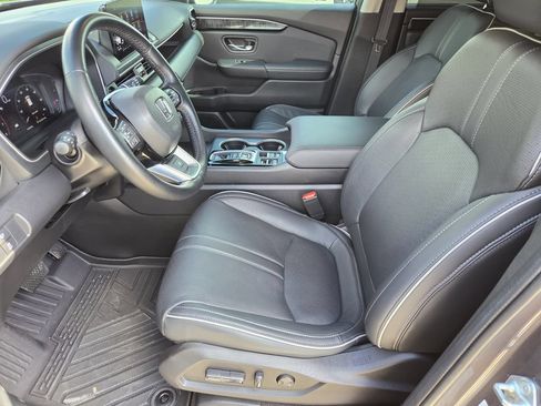 Certified 2024 Honda Pilot Elite image 14
