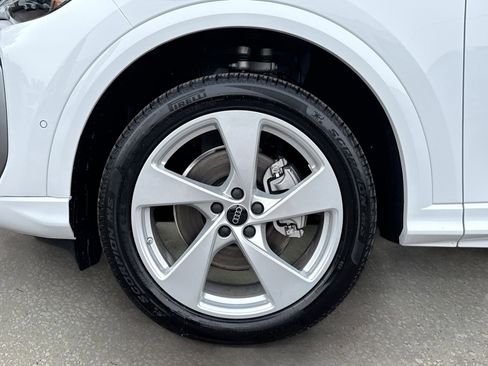 New 2025 Audi Q5 Premium Plus AWD/4WD image 39