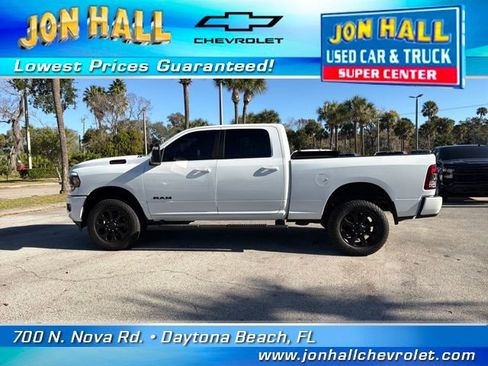 Used 2023 RAM 2500 Big Horn w/ Night Edition image 5