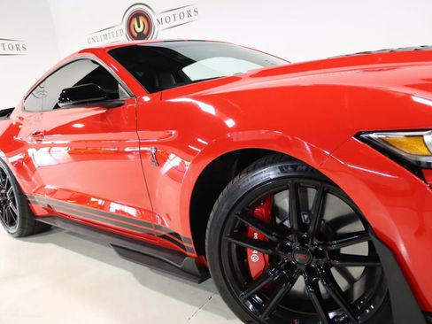 Used 2020 Ford Mustang Shelby GT500 w/ Technology Package RWD image 11